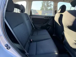 Subaru Forester 2015 AWD 2.5i 4dr Wagon CVT