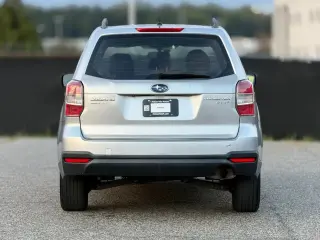 Subaru Forester 2015 AWD 2.5i 4dr Wagon CVT