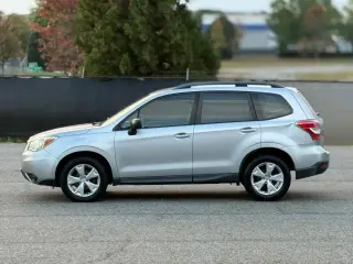 Subaru Forester 2015 AWD 2.5i 4dr Wagon CVT