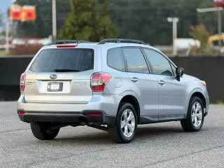 Subaru Forester 2015 AWD 2.5i 4dr Wagon CVT