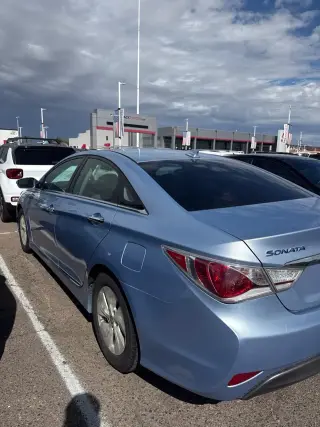 Hyundai SONATA Híbrido 2015 4dr Sedán
