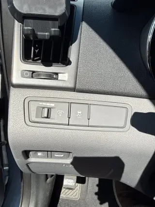 Hyundai SONATA Híbrido 2015 4dr Sedán