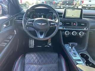 Genesis G70 2019 AWD 2.0T Advanced 4dr Sedán