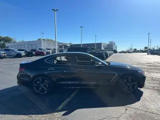 Genesis G70 2019 AWD 2.0T Advanced 4dr Sedán