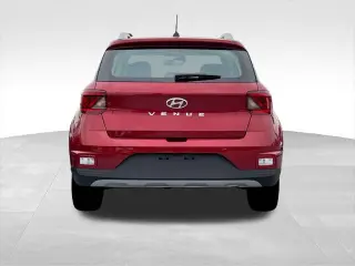 Hyundai VENUE 2025 SEL 4puertas Crossover