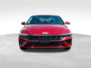 Hyundai ELANTRA 2025 Limited 4dr Sedán