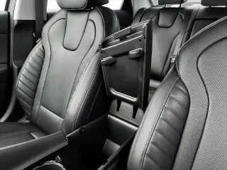 Hyundai ELANTRA 2025 Limited 4dr Sedán