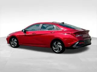 Hyundai ELANTRA 2025 Limited 4dr Sedán