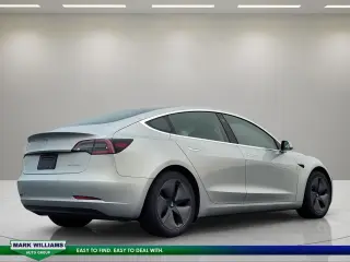 Tesla Model 3 2018 AWD Rango Largo 4pt Fastback