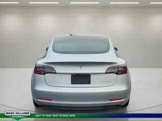 Tesla Model 3 2018 AWD Rango Largo 4pt Fastback