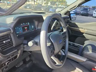 Ford F-150 2025 4x4 STX 4dr SuperCrew 5.5 ft. SB