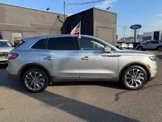 Lincoln Nautilus 2022 AWD Reserve SUV de 4 puertas