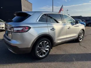 Lincoln Nautilus 2022 AWD Reserve SUV de 4 puertas