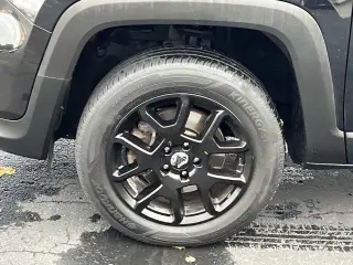 Jeep Renegade 2019 4x4 Latitude 4dr SUV