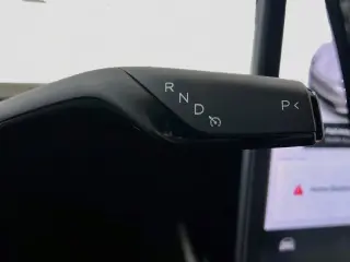 Tesla Model Y 2021 AWD Long Range 4dr Crossover