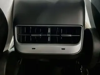 Tesla Model Y 2021 AWD Long Range 4dr Crossover