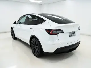 Tesla Model Y 2021 AWD Long Range 4dr Crossover