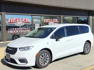 Chrysler Pacifica Plug-In Hybrid 2024 Select 4dr Mini-Van