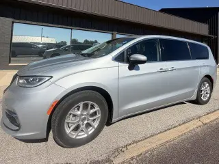 Chrysler Pacifica 2023 Touring L 4dr Mini-Van