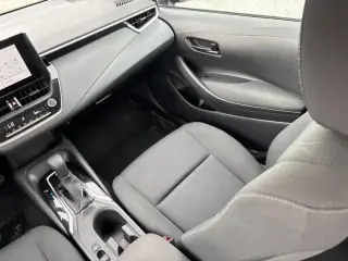 Toyota Corolla 2025 LE 4dr Sedán