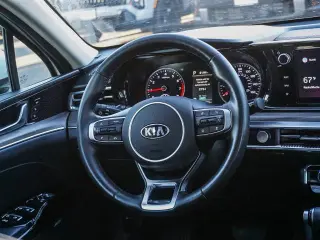 Kia K5 2021 EX 4dr Sedán
