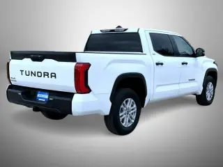 Toyota Tundra 2024 4x4 SR5 4dr CrewMax Cab Pickup SB