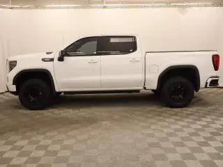 GMC Sierra 1500 2023 4x4 AT4 4dr Crew Cab 5.8 ft. SB