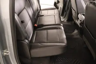 Chevrolet Silverado 1500 2023 4x4 LT Trail Boss Cabina Crew Cab de 4 puertas y caja corta de 5.8 pies