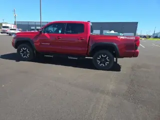 Toyota Tacoma 2019 4x4 SR V6 4 puertas Doble Cabina 5.0 pies SB