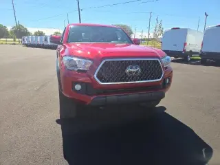 Toyota Tacoma 2019 4x4 SR V6 4 puertas Doble Cabina 5.0 pies SB