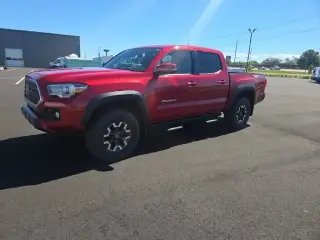 Toyota Tacoma 2019 4x4 SR V6 4 puertas Doble Cabina 5.0 pies SB