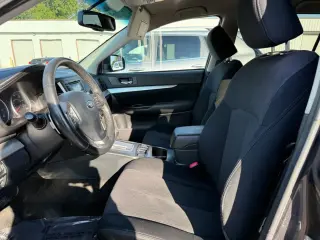 Subaru Outback 2013 AWD 2.5i Premium de 4 puertas, vagoneta, transmisión variable continua (CVT)