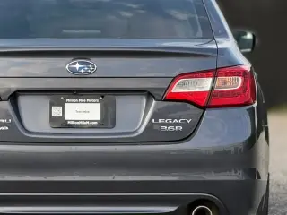 Subaru Legacy 2016 AWD 3.6R Limited Sedán de 4 puertas