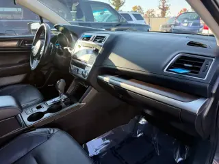 Subaru Legacy 2016 AWD 3.6R Limited Sedán de 4 puertas
