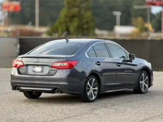 Subaru Legacy 2016 AWD 3.6R Limited Sedán de 4 puertas