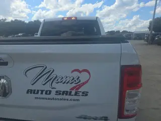 Ram 3500 2019 4x4 Big Horn Cabina Doble de 4 puertas, caja corta de 6.3 pies, rueda trasera sencilla (SRW), camioneta