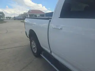 Ram 3500 2019 4x4 Big Horn Cabina Doble de 4 puertas, caja corta de 6.3 pies, rueda trasera sencilla (SRW), camioneta