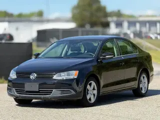 Volkswagen Jetta 2013 TDI Sedán 4 puertas 6A