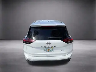 Nissan Rogue 2024 SV 4 puertas crossover