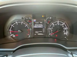 Toyota 4Runner 2023 4x2 SR5 4 puertas SUV