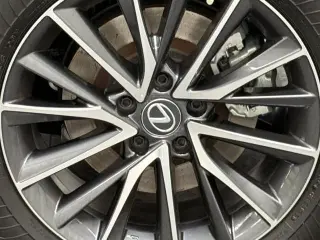 Lexus NX 350 2023 AWD Premium 4 puertas Crossover
