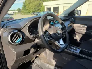 Nissan Kicks 2021 SV Crossover de 4 puertas