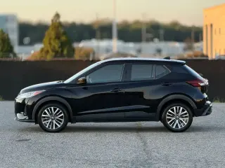 Nissan Kicks 2021 SV Crossover de 4 puertas