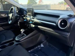 Kia Forte 2020 FE 4puertas Sedán 6M
