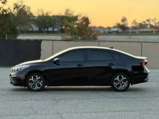 Kia Forte 2020 FE 4puertas Sedán 6M