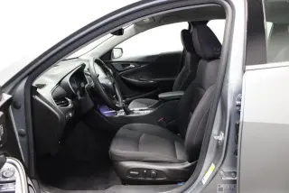 Chevrolet Malibu 2025 LT 4 puertas Sedán con 1LT