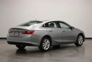 Chevrolet Malibu 2025 LT 4 puertas Sedán con 1LT