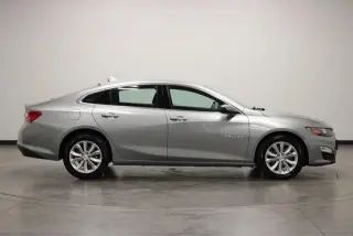 Chevrolet Malibu 2025 LT 4 puertas Sedán con 1LT
