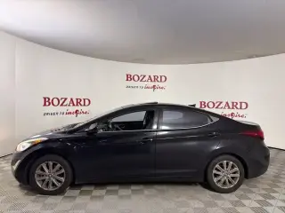Hyundai ELANTRA 2015 SE Sedán 4p 6M