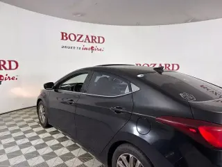 Hyundai ELANTRA 2015 SE Sedán 4p 6M